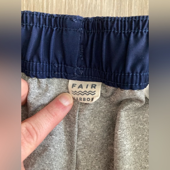 Fair Harbor Men’s The Anchor Swim Trunks Red Art Deco - Size Small - Picture 5 of 9